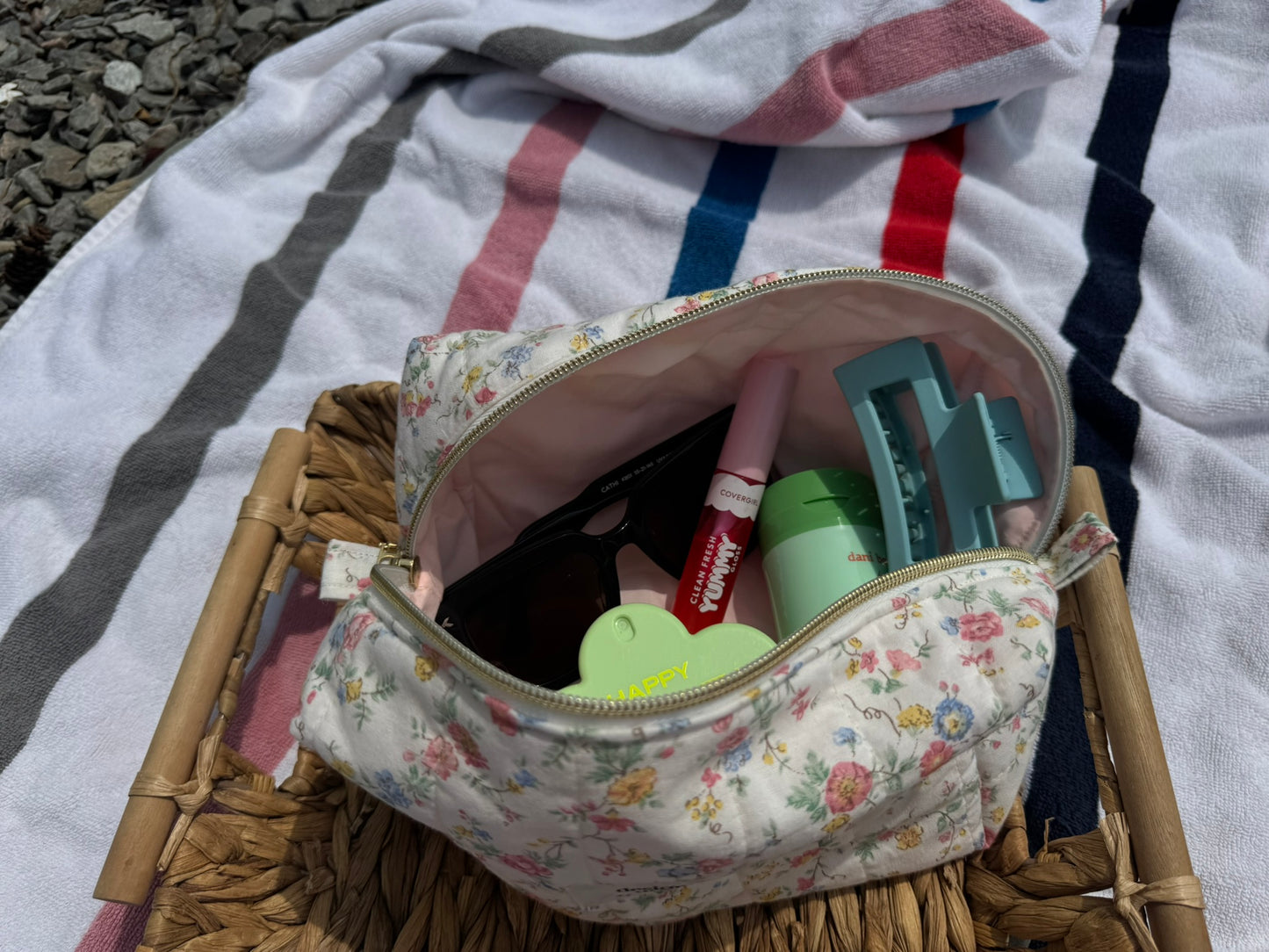 Reclaimed Vintage Fabric Makeup Bag