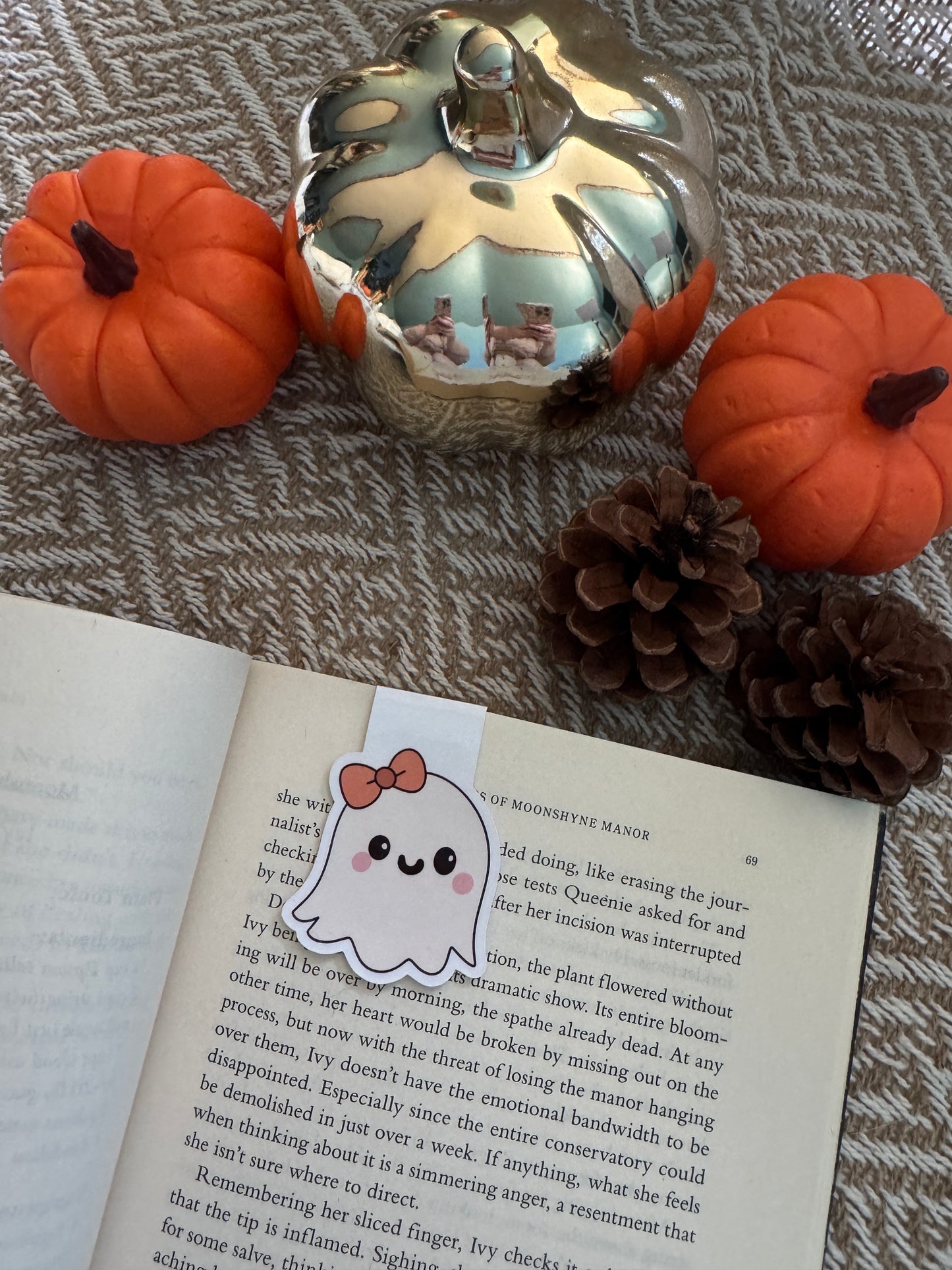 Cutie Ghost Magnetic Bookmark