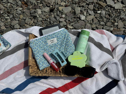 Reclaimed Vintage Fabric Ereader Sleever