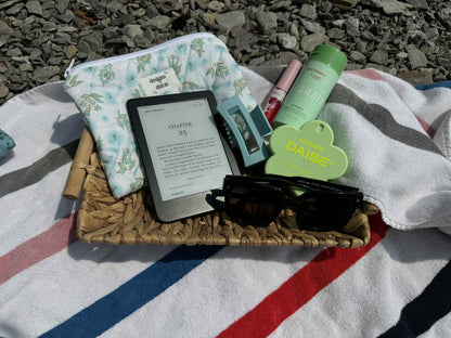 Reclaimed Vintage Fabric Ereader Sleever