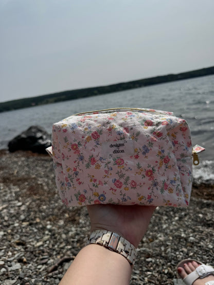Reclaimed Vintage Fabric Makeup Bag